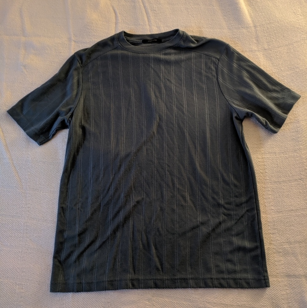 Claiborne Concepts Men's Blue Medium T-shirt